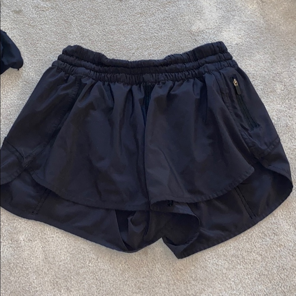 lululemon tracker shorts 4” size 10
